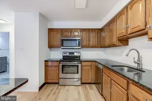 2751 Pennsylvania Ave, Philadelphia, PA 19130 - Photo 13