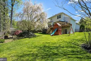 503 Ridgerun Ln, Philadelphia, PA 19111 - Photo 43