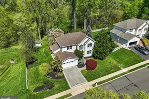 503 Ridgerun Ln, Philadelphia, PA 19111 - Photo 3