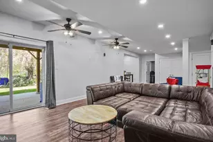 503 Ridgerun Ln, Philadelphia, PA 19111 - Photo 33