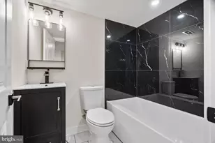 403 Daly St, Philadelphia, PA 19148 - Photo 35