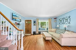 913 Lomond Ln, Philadelphia, PA 19128 - Photo 5