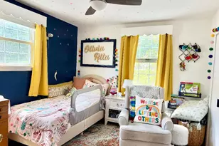 913 Lomond Ln, Philadelphia, PA 19128 - Photo 9