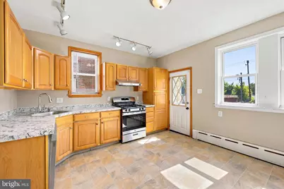 7781 Hasbrook Avenue, Philadelphia, PA 19111 - Photo 15