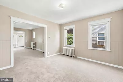 7781 Hasbrook Avenue, Philadelphia, PA 19111 - Photo 9