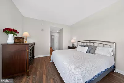 901 N Penn Street #R1604, Philadelphia, PA 19123 - Photo 13