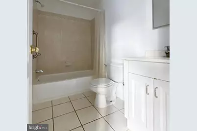 1701 Spruce Street #4R, Philadelphia, PA 19103 - Photo 3