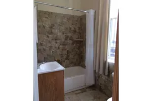 2545 Brown St, Philadelphia, PA 19130 - Photo 9