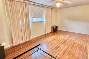 1827 Arnold St, Philadelphia, PA 19152 - Photo 15
