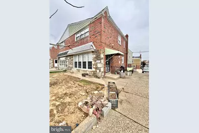 1827 Arnold Street, Philadelphia, PA 19152 - Photo 3