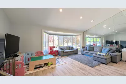 625 Renz Street, Philadelphia, PA 19128 - Photo 7