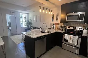 2204 Christian St, Philadelphia, PA 19146 - Photo 3