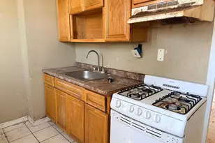 266 W Wellens Ave, Philadelphia, PA 19120 - Photo 9