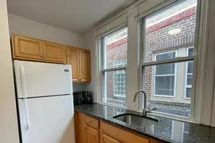 641 Bainbridge St, Philadelphia, PA 19147 - Photo 7