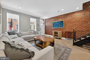 2040 Pemberton St, Philadelphia, PA 19146 - Photo 3