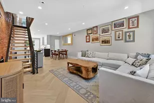 2040 Pemberton St, Philadelphia, PA 19146 - Photo 3
