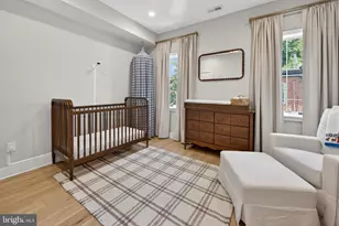 2040 Pemberton St, Philadelphia, PA 19146 - Photo 11