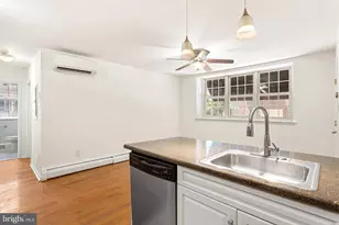 2531 Lombard St, Philadelphia, PA 19146 - Photo 7