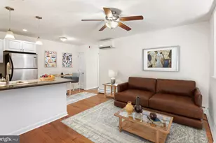 2531 Lombard St, Philadelphia, PA 19146 - Photo 3