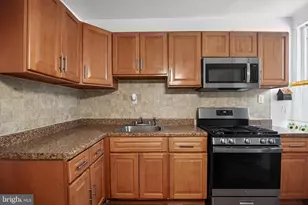 3730 N 17th St, Philadelphia, PA 19140 - Photo 9