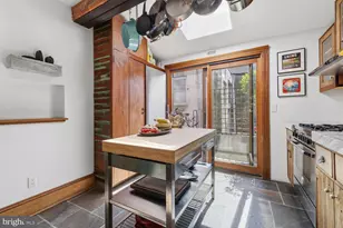 1205 S 8th St, Philadelphia, PA 19147 - Photo 13