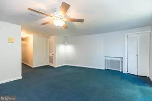 813 Green Valley Dr, Philadelphia, PA 19128 - Photo 25