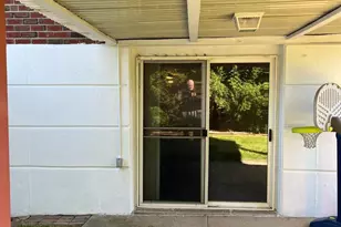 813 Green Valley Dr, Philadelphia, PA 19128 - Photo 43