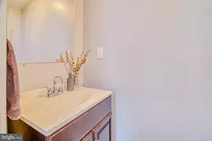 320 Hermitage St, Philadelphia, PA 19128 - Photo 21