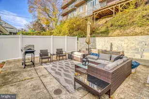 320 Hermitage St, Philadelphia, PA 19128 - Photo 33