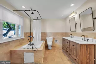 764 S Hicks St, Philadelphia, PA 19146 - Photo 21