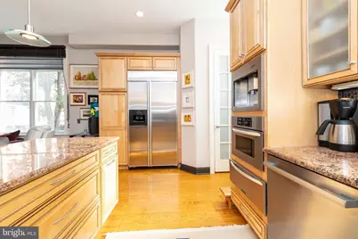 734 S Marvine Street, Philadelphia, PA 19147 - Photo 13