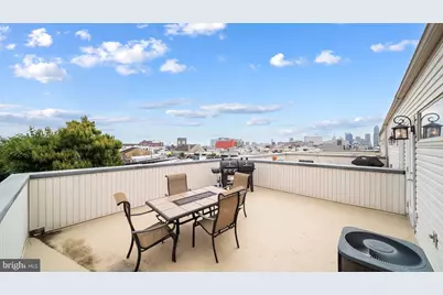 906 N 16th Street #3R, Philadelphia, PA 19130 - Photo 27