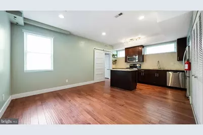 906 N 16th Street #3R, Philadelphia, PA 19130 - Photo 9