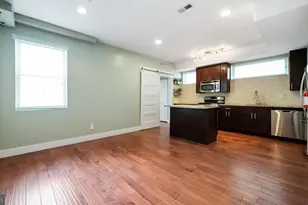 906 N 16th St, Philadelphia, PA 19130 - Photo 9