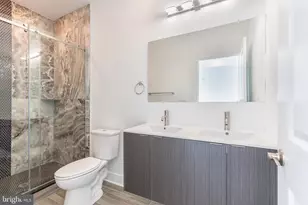 1423 N 8th St, Philadelphia, PA 19122 - Photo 9