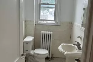 446 Roselyn St, Philadelphia, PA 19120 - Photo 5