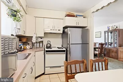 2127 Hoffnagle Street, Philadelphia, PA 19152 - Photo 11