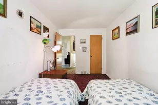 2127 Hoffnagle St, Philadelphia, PA 19152 - Photo 15