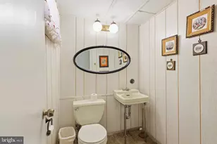 2127 Hoffnagle St, Philadelphia, PA 19152 - Photo 23