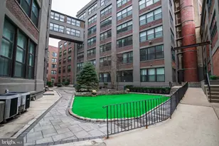1100 S Broad St, Philadelphia, PA 19146 - Photo 13