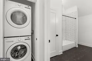 7037 Ridge Ave, Philadelphia, PA 19128 - Photo 11