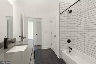 7037 Ridge Ave, Philadelphia, PA 19128 - Photo 13