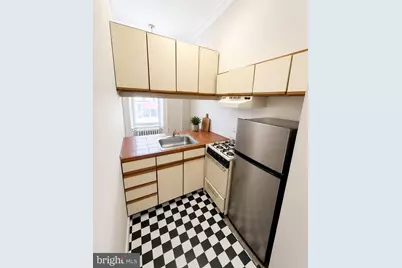 1916 Spring Garden Street #2F, Philadelphia, PA 19130 - Photo 7