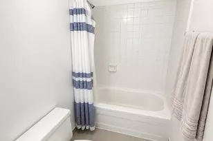 1916 Spring Garden St, Philadelphia, PA 19130 - Photo 11