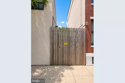 608 N 17th Street #2F, Philadelphia, PA 19130 - Photo 17