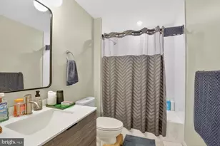 1701 S 4th St, Philadelphia, PA 19148 - Photo 15