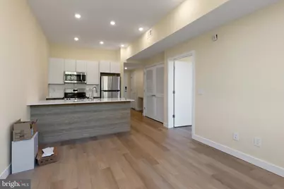 1701 S 4th Street #203, Philadelphia, PA 19148 - Photo 9