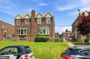 1423 Friendship St, Philadelphia, PA 19111 - Photo 3