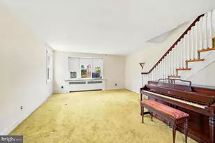 1423 Friendship St, Philadelphia, PA 19111 - Photo 5