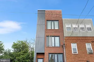 647 N 41st St, Philadelphia, PA 19104 - Photo 21